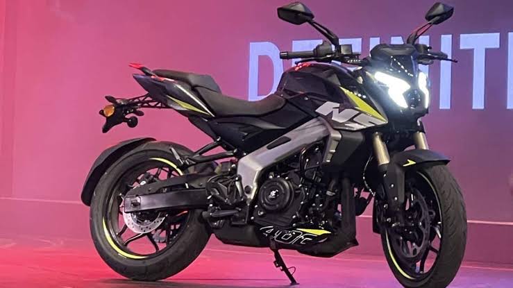 New Bajaj Pulsar NS400Z Price And Powerful Features